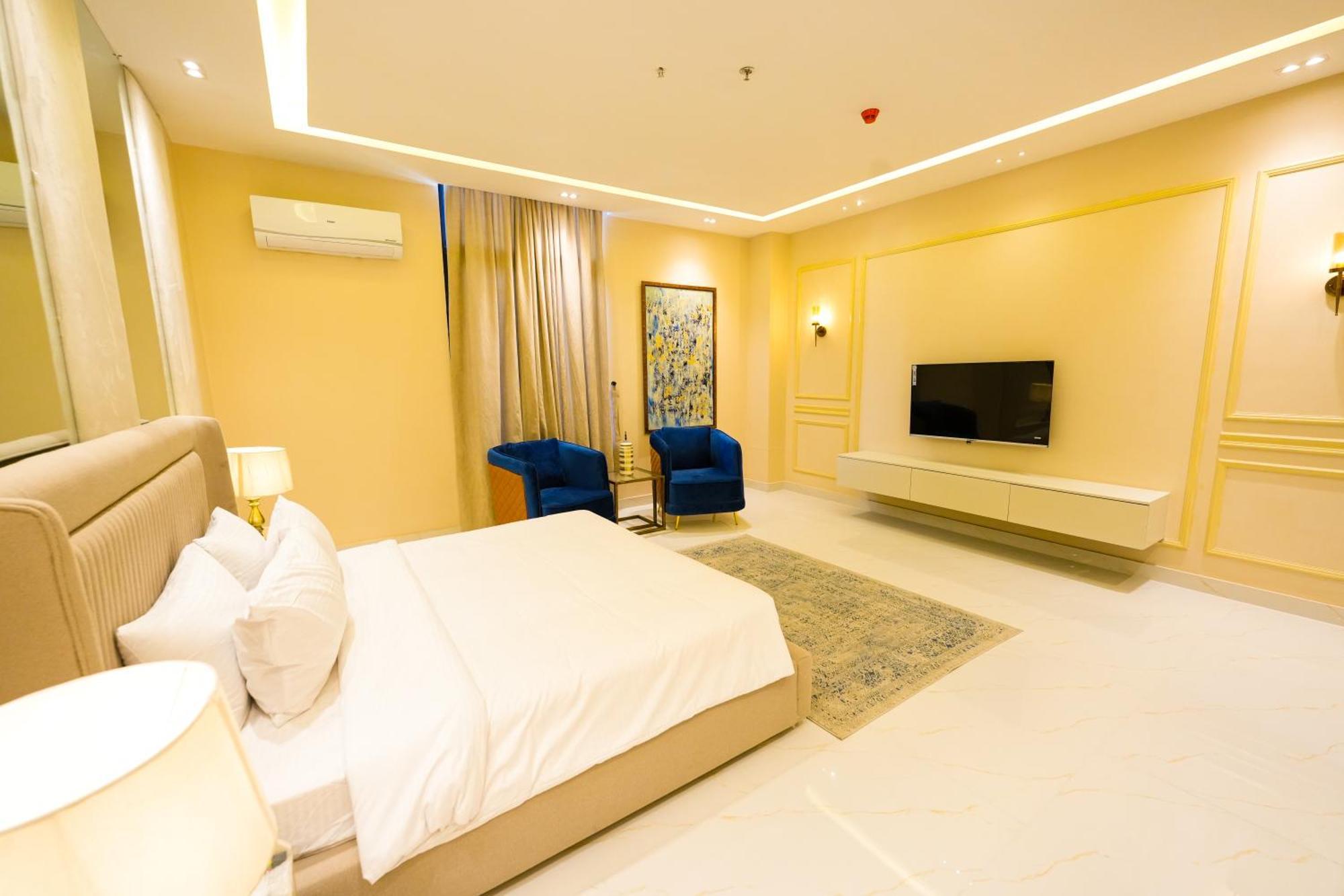 Pavilion Suites - Premium Aparthotel In Bahria Town Rawalpindi Exterior photo